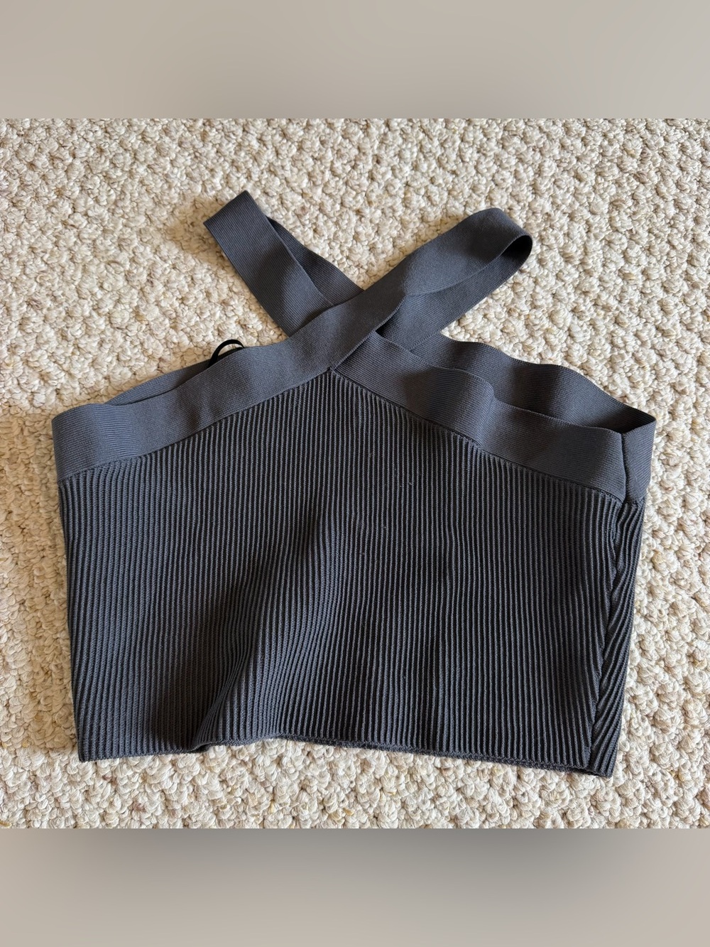 Aritzia Babaton Sculpt Knit Criss Cross Cropped Tank
